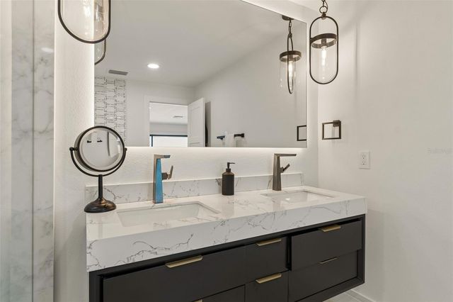 930 ELDORADO AVENUE, Clearwater Beach, FL 33767