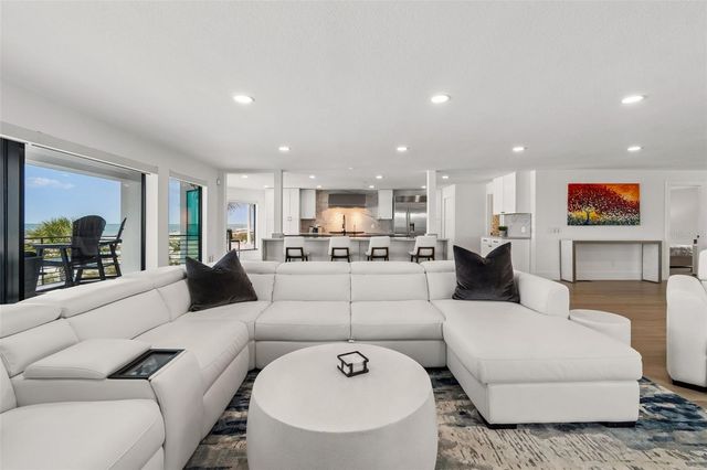 930 ELDORADO AVENUE, Clearwater Beach, FL 33767