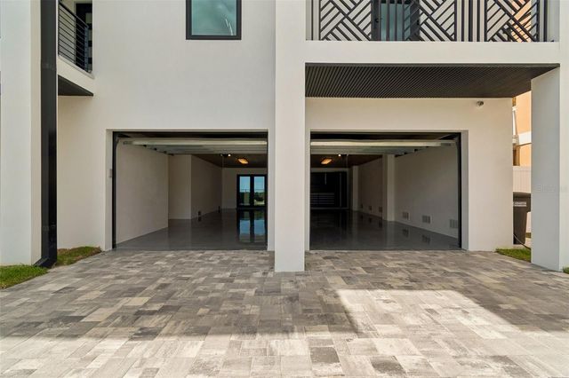 930 ELDORADO AVENUE, Clearwater Beach, FL 33767