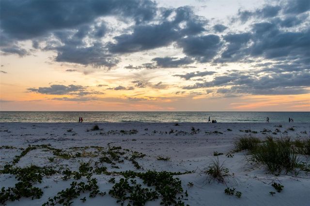 930 ELDORADO AVENUE, Clearwater Beach, FL 33767