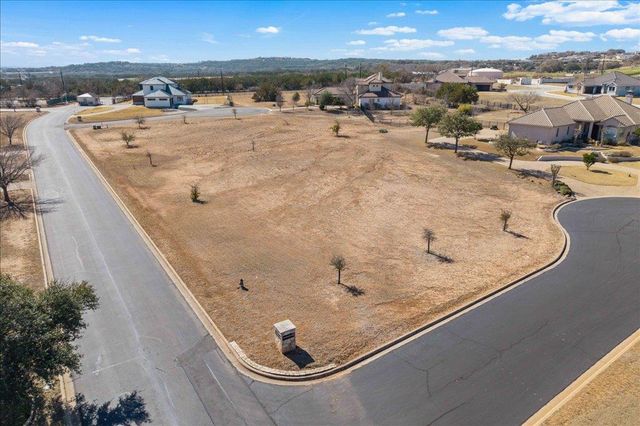 26601 Hunters Grove CT, Spicewood, TX 78669