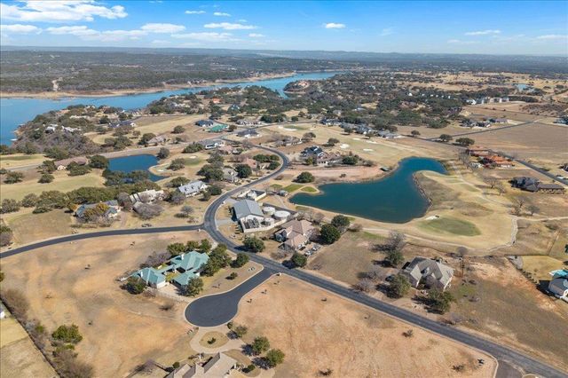 26601 Hunters Grove CT, Spicewood, TX 78669