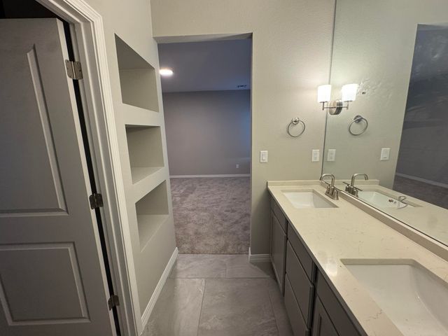 6106 Diebenkorn Drive SE, Albuquerque, NM 87106