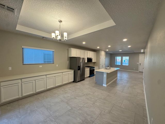 6106 Diebenkorn Drive SE, Albuquerque, NM 87106
