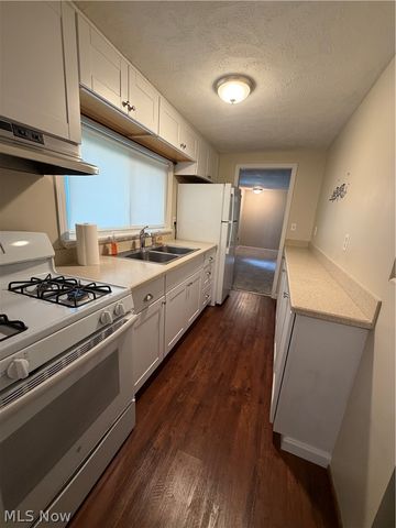 101 E 238th Street, Cleveland, OH 44123