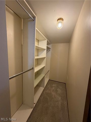 101 E 238th Street, Cleveland, OH 44123