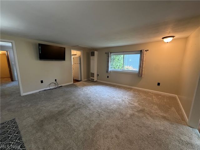 101 E 238th Street, Cleveland, OH 44123
