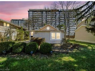 101 E 238th Street, Cleveland, OH 44123