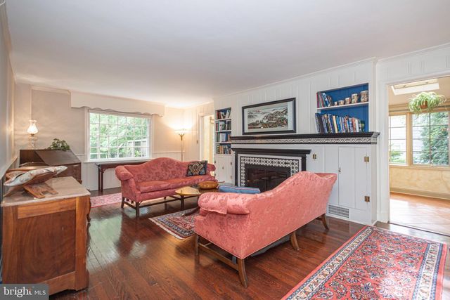 10 EFFINGHAM, Yardley, PA 19067