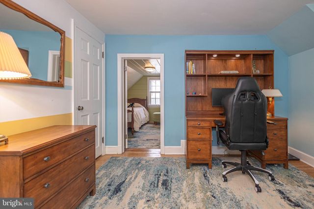 10 EFFINGHAM, Yardley, PA 19067