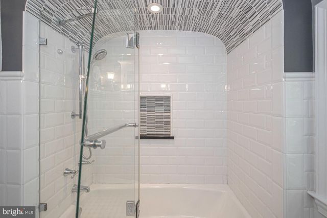 10 EFFINGHAM, Yardley, PA 19067