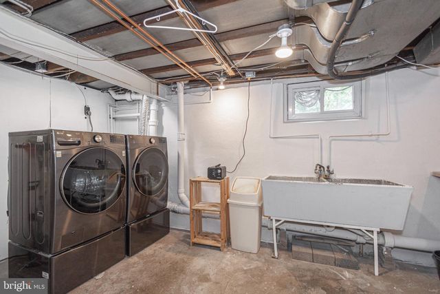 10 EFFINGHAM, Yardley, PA 19067