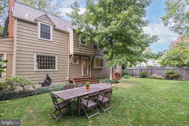 10 EFFINGHAM, Yardley, PA 19067