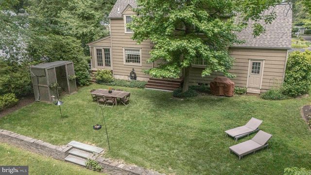 10 EFFINGHAM, Yardley, PA 19067