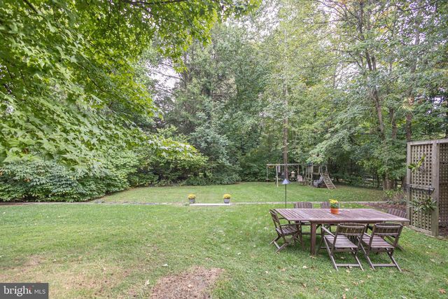 10 EFFINGHAM, Yardley, PA 19067