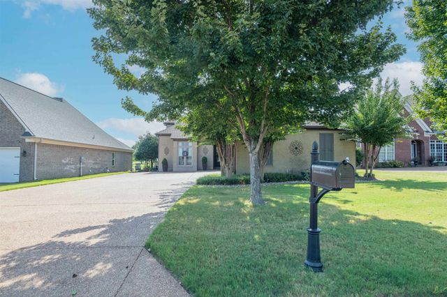 41 ARBOR GREENS CV, Covington, TN 38019