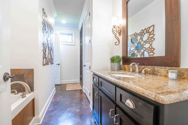 41 ARBOR GREENS CV, Covington, TN 38019