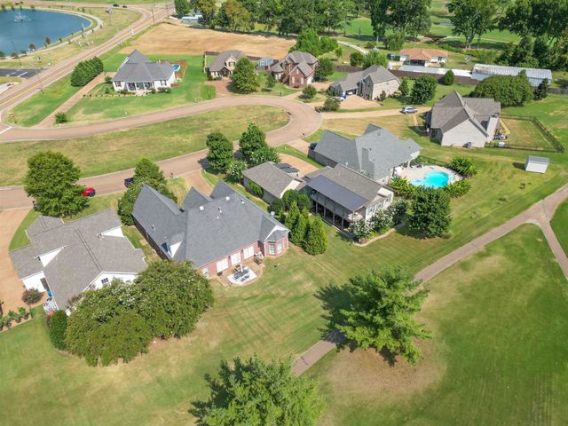 41 ARBOR GREENS CV, Covington, TN 38019