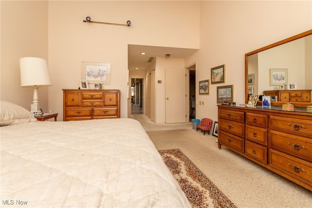 5 Hampshire Court, Beachwood, OH 44122