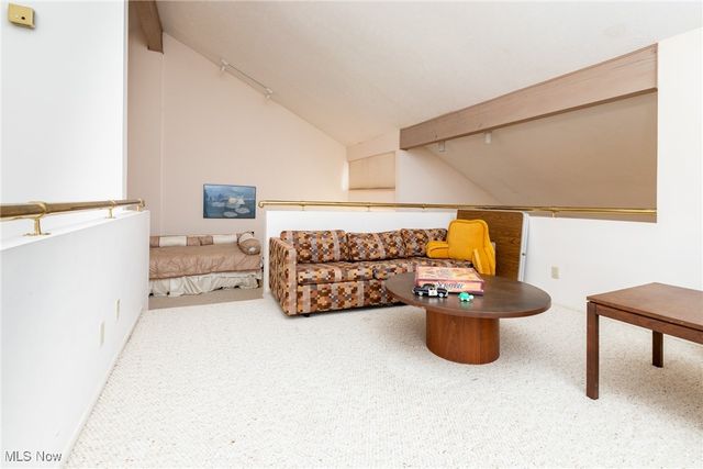 5 Hampshire Court, Beachwood, OH 44122