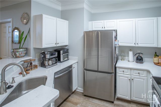 2734 Whitemarsh Way, Savannah, GA 31410