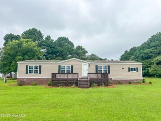 994 Test Farm Road, Wallace, NC 28466
