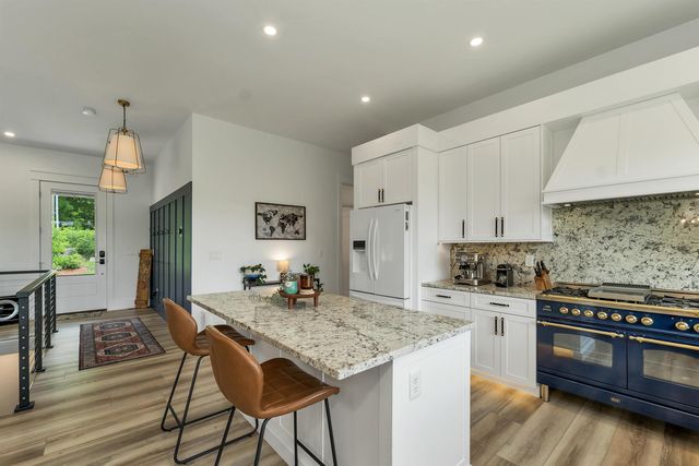 33 Old New Ipswich Road, Rindge, NH 03461
