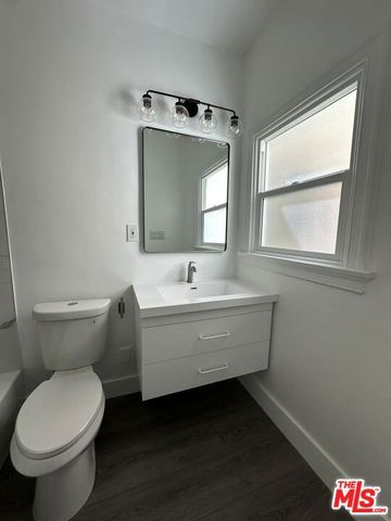 856 S Gramercy Place, Los Angeles, CA 90005