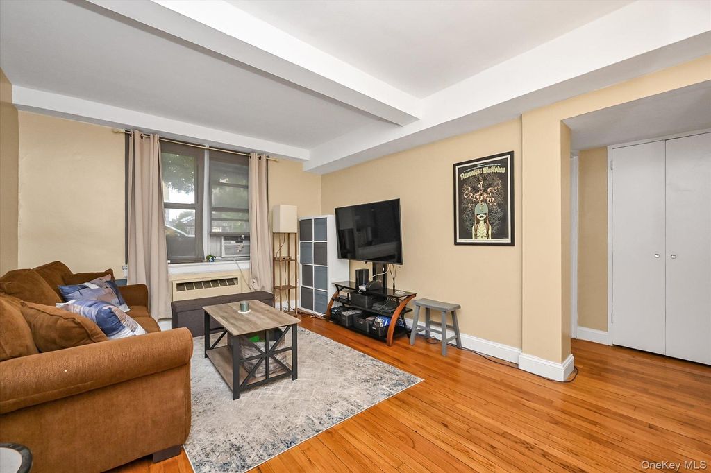 110-20 71st Avenue 102, Forest Hills, NY 11375 — photo 4