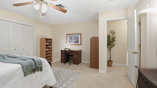 2145 S Berrys Chapel Ct, Franklin, TN 37069