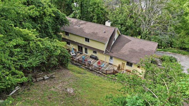 2145 S Berrys Chapel Ct, Franklin, TN 37069