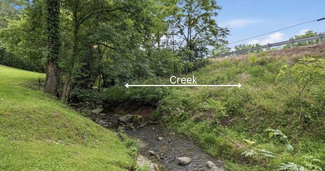 2145 S Berrys Chapel Ct, Franklin, TN 37069