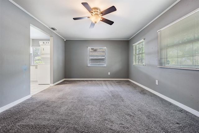 8210 N 10TH STREET, Tampa, FL 33604