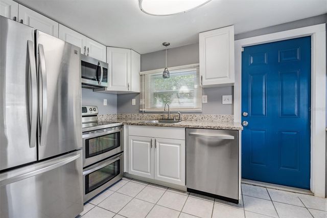 8210 N 10TH STREET, Tampa, FL 33604