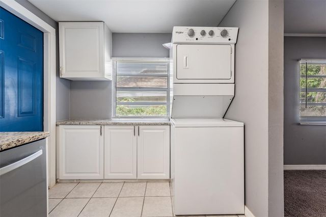 8210 N 10TH STREET, Tampa, FL 33604