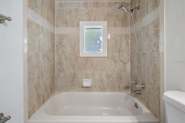 8210 N 10TH STREET, Tampa, FL 33604