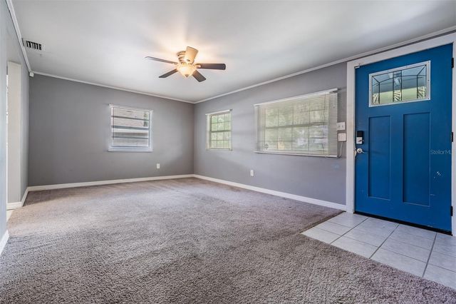 8210 N 10TH STREET, Tampa, FL 33604