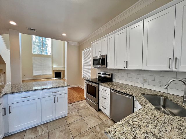 5808 La Vista Drive, Dallas, TX 75206