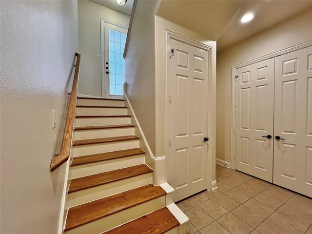 5808 La Vista Drive, Dallas, TX 75206