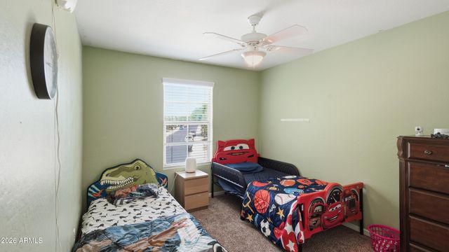 5011 S CARLYLE Drive, Gilbert, AZ 85298