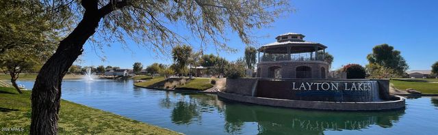 5011 S CARLYLE Drive, Gilbert, AZ 85298