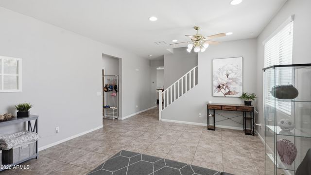 5011 S CARLYLE Drive, Gilbert, AZ 85298