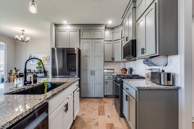 15402 E Hazel Nut St, Wichita, KS 67230