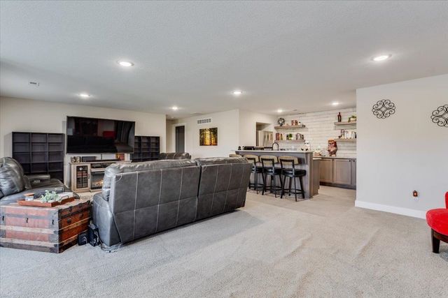 15402 E Hazel Nut St, Wichita, KS 67230