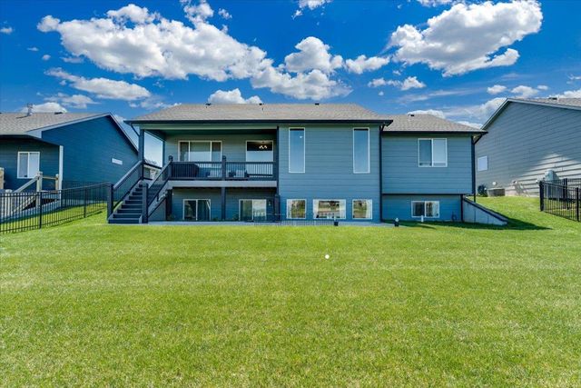 15402 E Hazel Nut St, Wichita, KS 67230