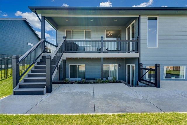 15402 E Hazel Nut St, Wichita, KS 67230