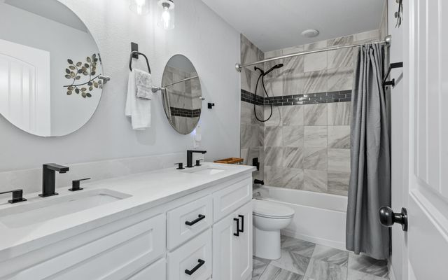 296 Hidden Meadow Trail, Leonard, TX 75452
