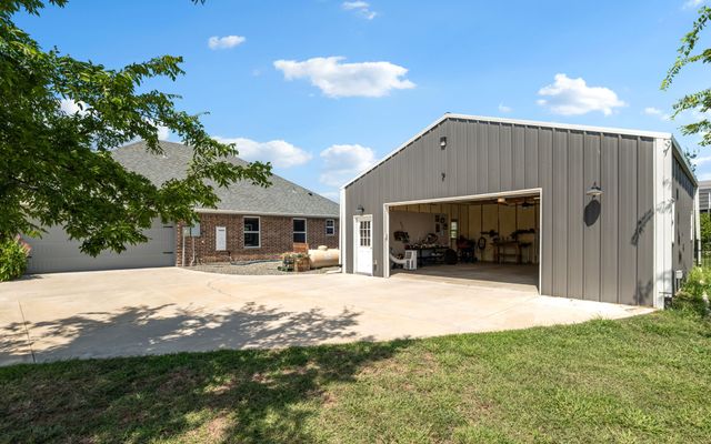 296 Hidden Meadow Trail, Leonard, TX 75452