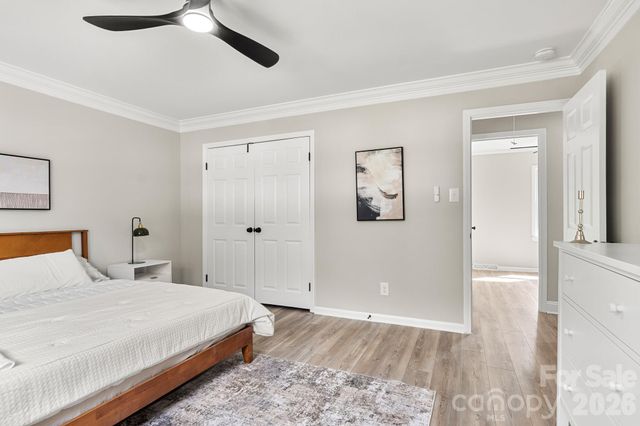 309 Catawba Circle N, Matthews, NC 28104