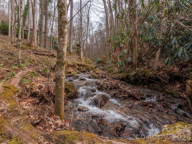 897 Dark Ridge Road, Sylva, NC 28779